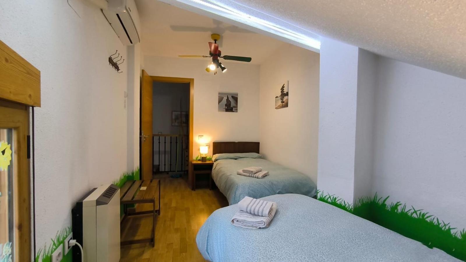 Duplex San Lorenzo 2 Parking Gratuitos Y Piscina Хаен Екстер'єр фото
